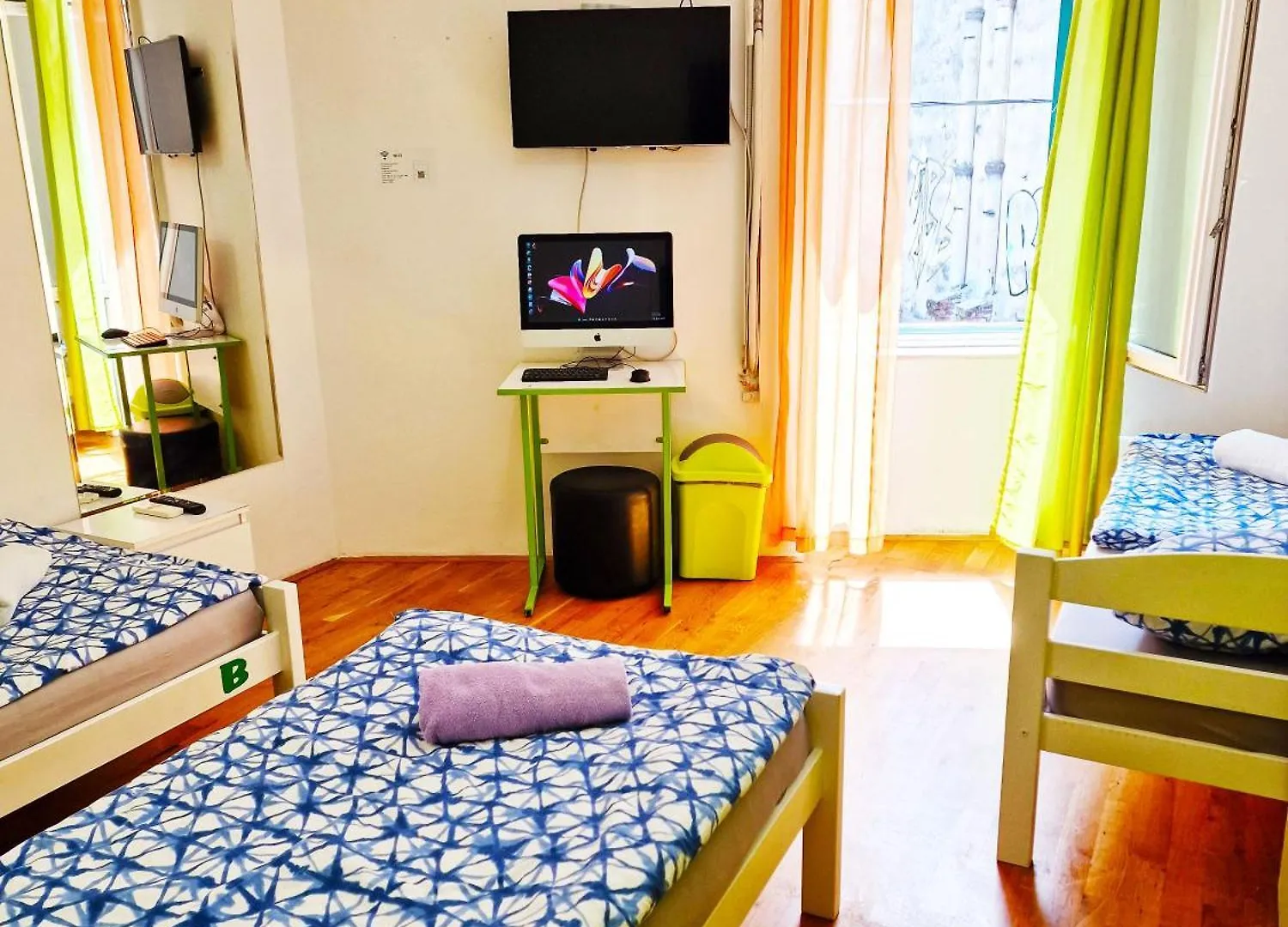 Croparadise Hostel Split Croatia